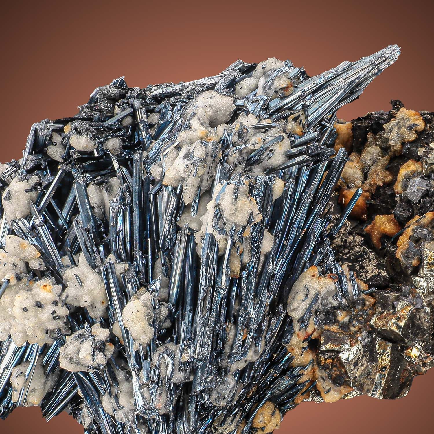 Wendel-Minerals | Item: 2624 - Stibnite-Cavnic Mine (Kapnikbánya ...